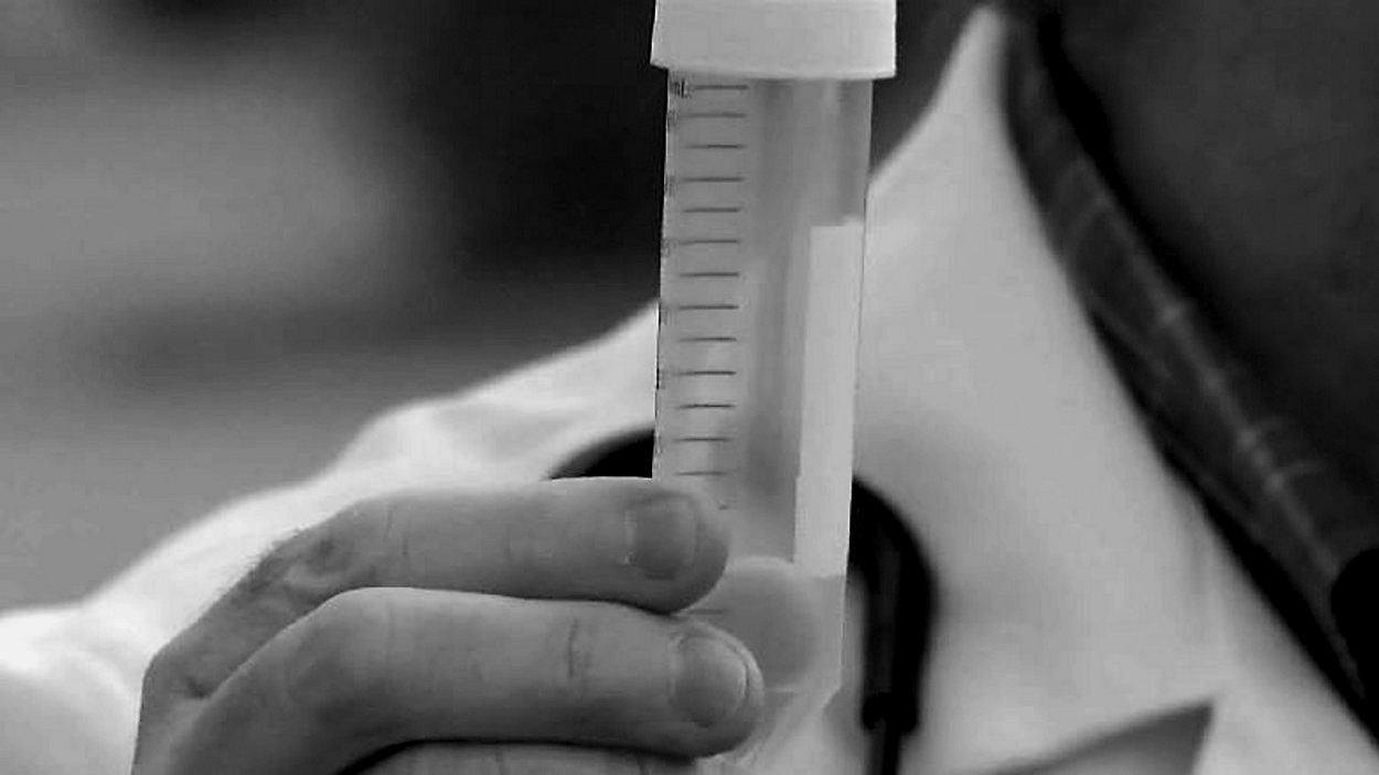 UF Professor of Infectious Diseases, Dr. Rhoel Dinglasan, discusses the new saliva COVID tests